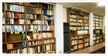 ���C�u����